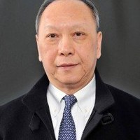 Dr. Ho Peter Chun Kit 何震傑